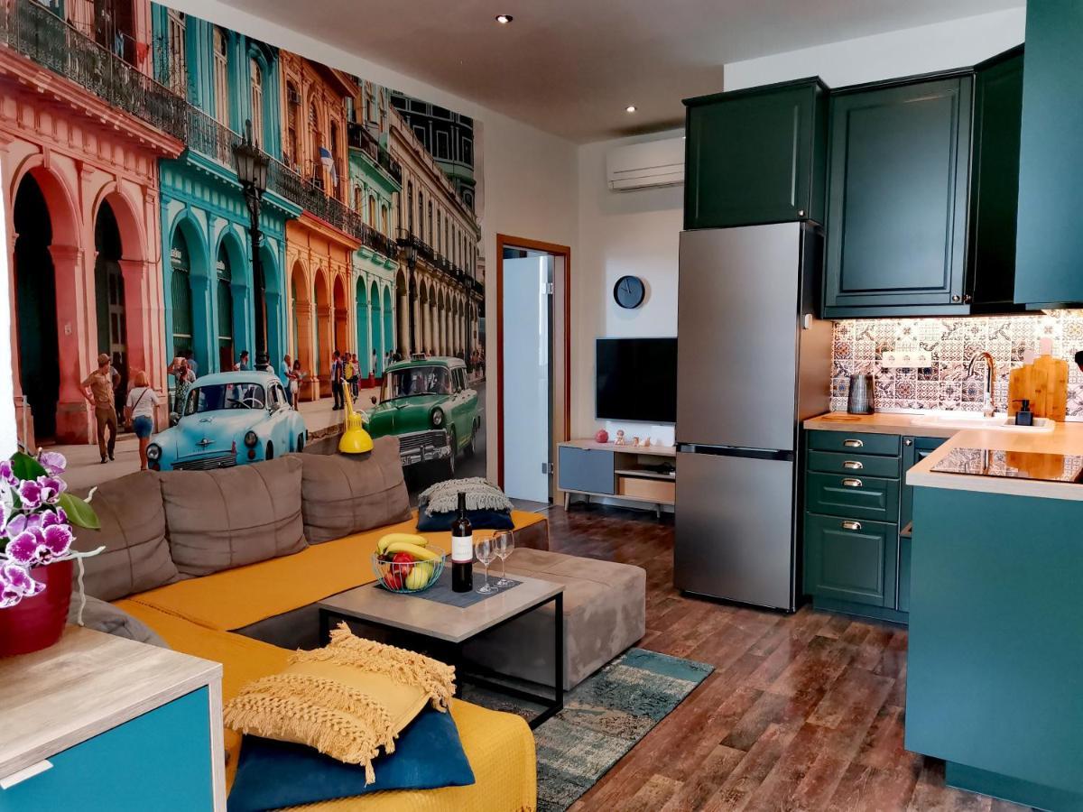 Apartment Andreas - Amphitheater - Πούλα Εξωτερικό φωτογραφία
